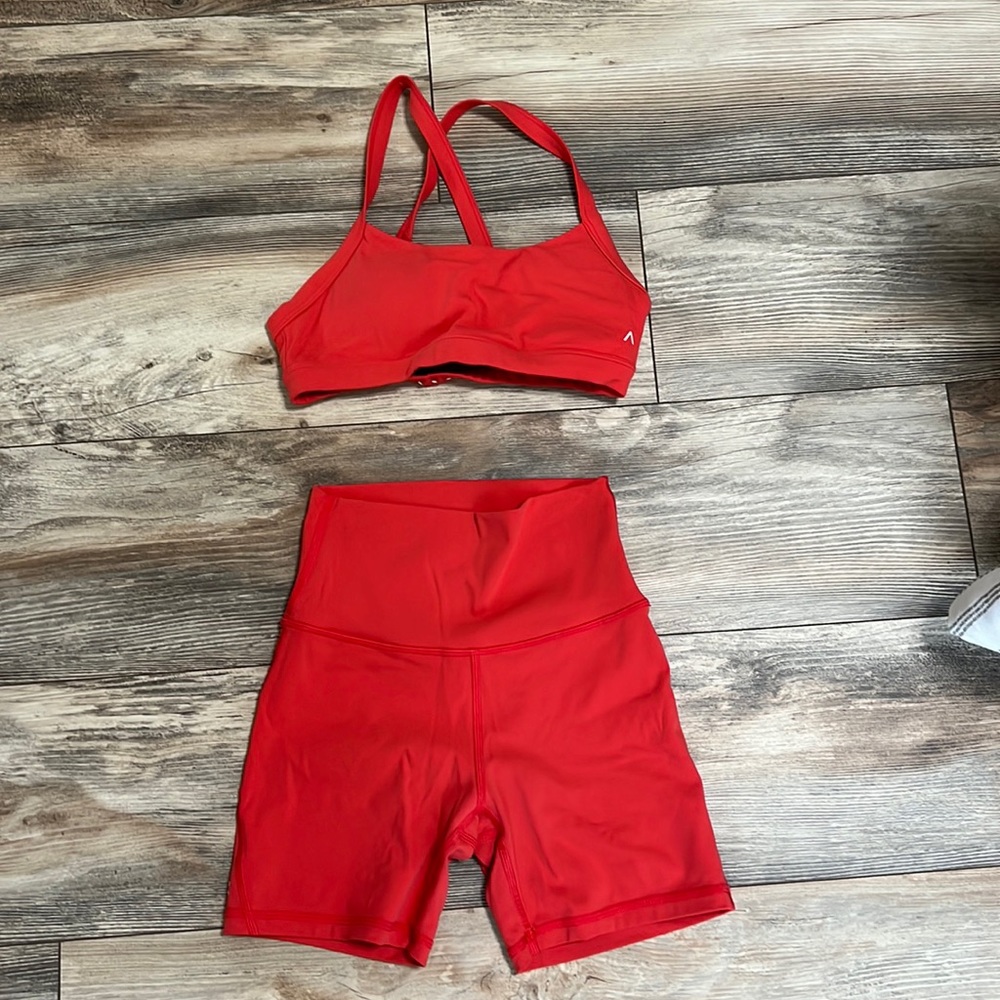 Acta Flame Red Evo Inlux Black Workout Set Cycle Shorts 5” Evo Sports Bra